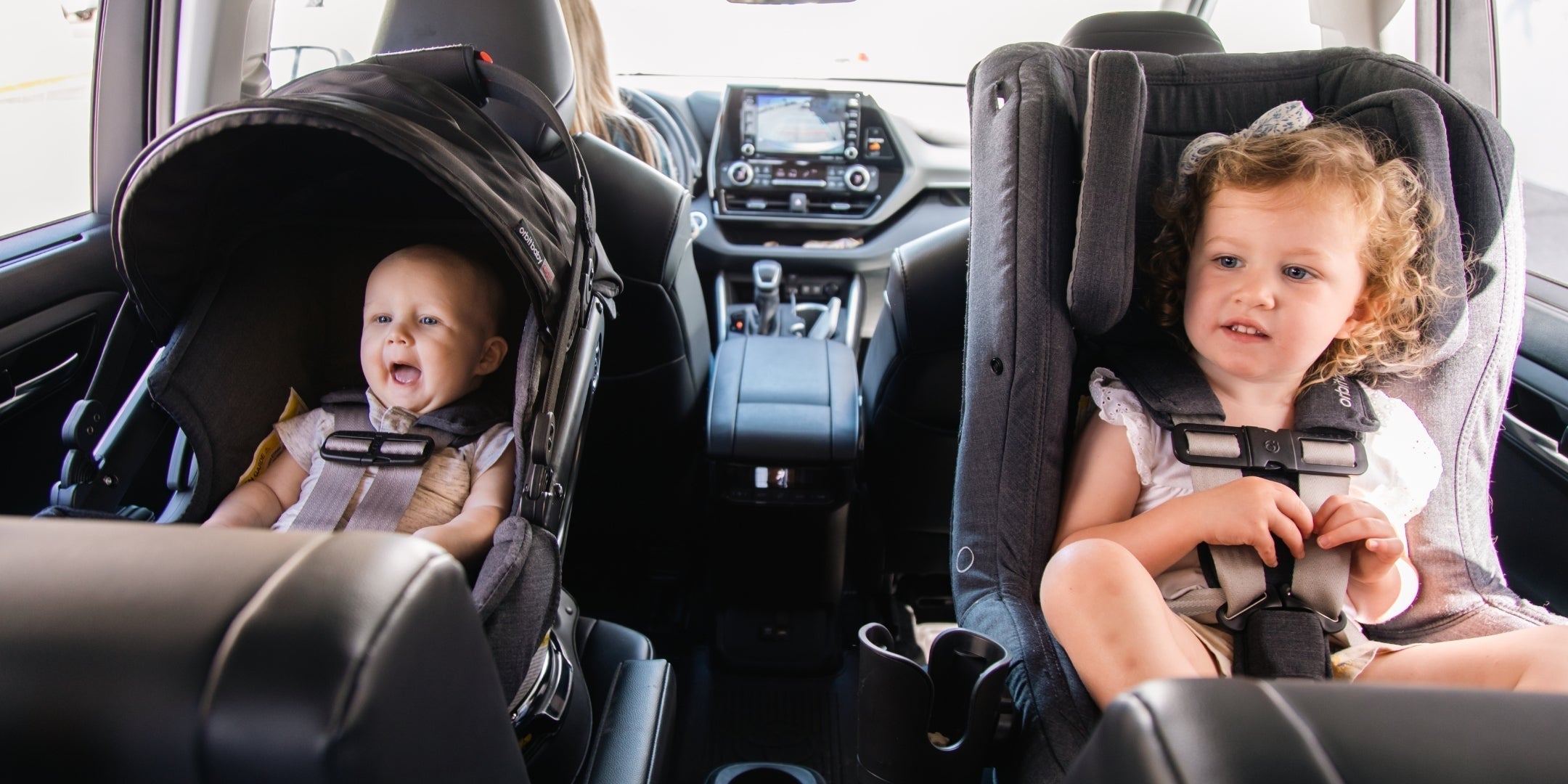 Baby's Weight & Car Seats: When Is It Safe to Face Forward?