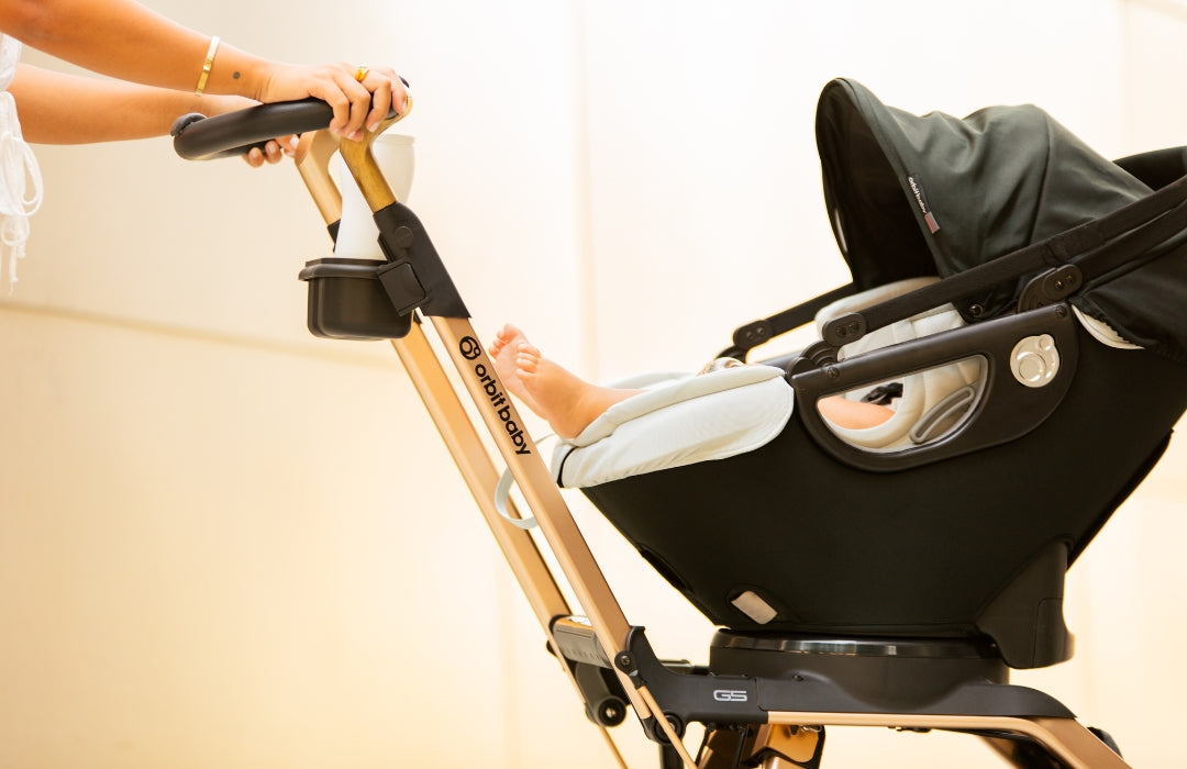 The Best Stroller & Car Seat Combo: A Luxury, Rotating Travel Set For Your Baby