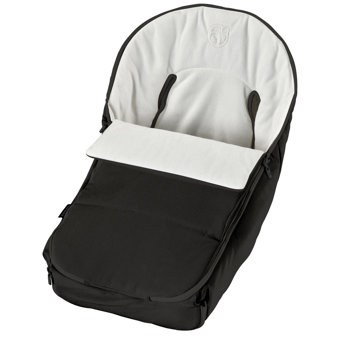 Footmuff for bassinet best sale