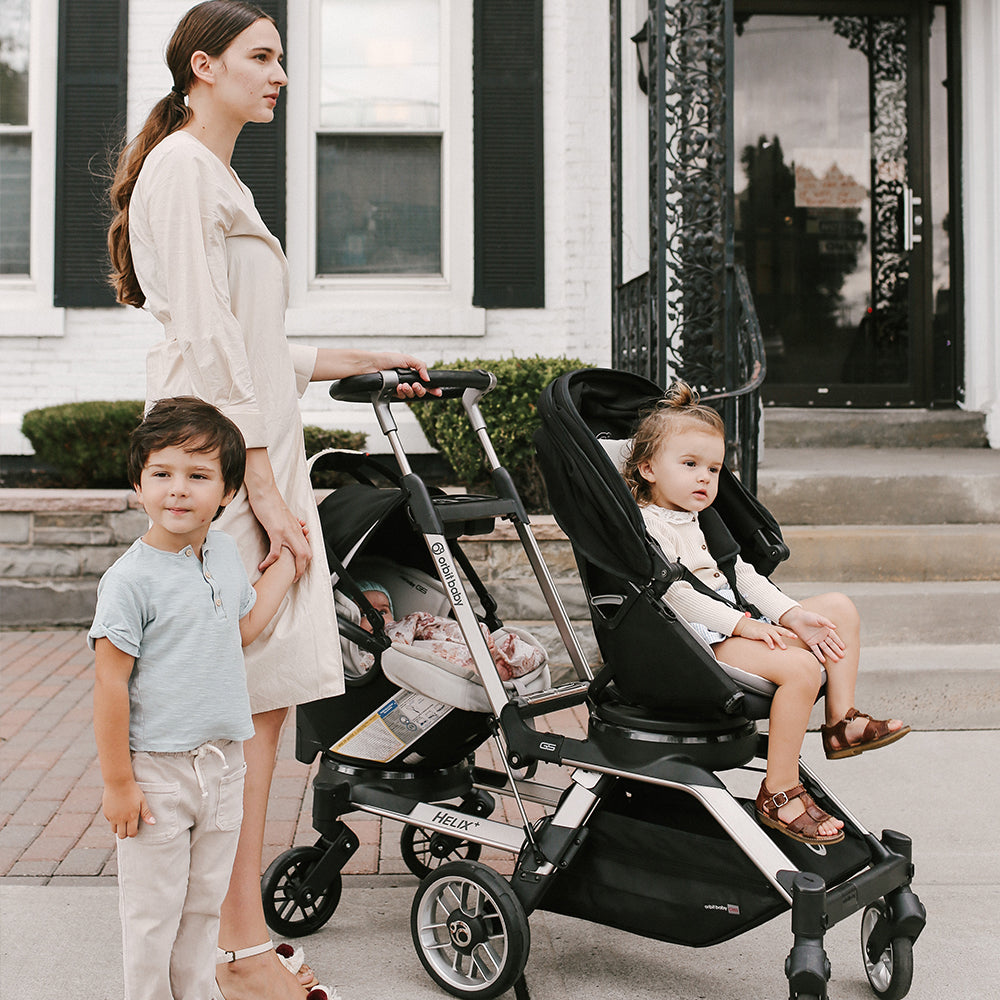 Helix+ with G5 Infant Car Seat Orbit Baby